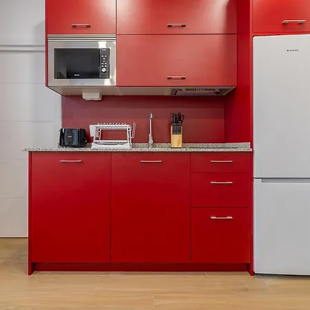 Ares Ii 15 Min Theatre, Crib & Pet Friendly Lejlighed