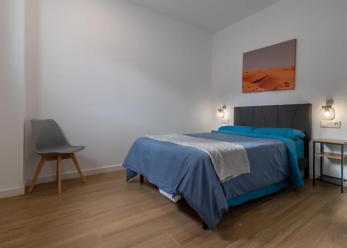 Ares Ii 15 Min Theatre, Crib & Pet Friendly